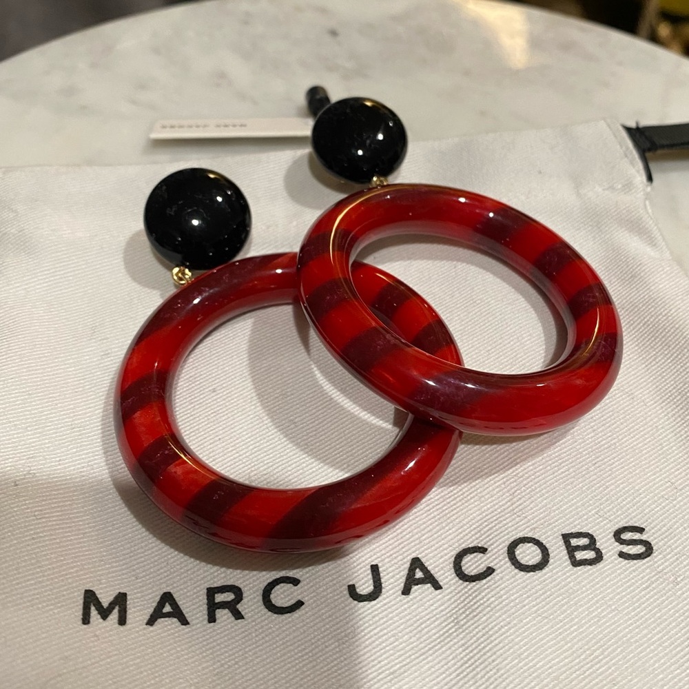 RARE NWOT Marc Jacobs acrylic hoop statement earrings. Red and black!